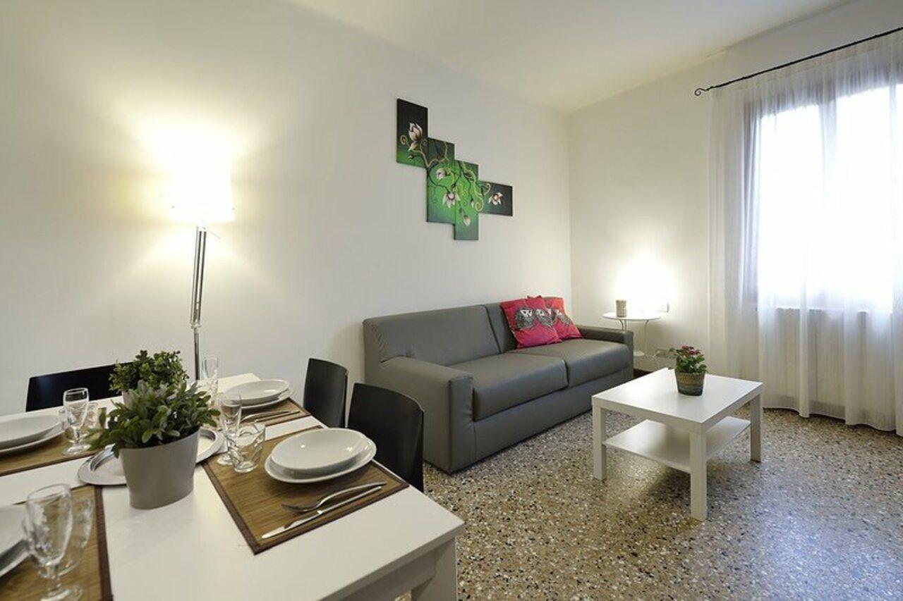 Apartamento Venier 5 *